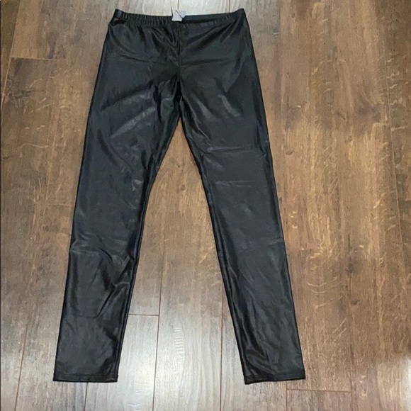 Pants - Black pleather pants